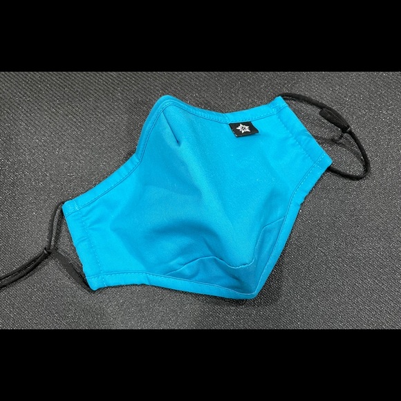 Adults face mask - Picture 1 of 3